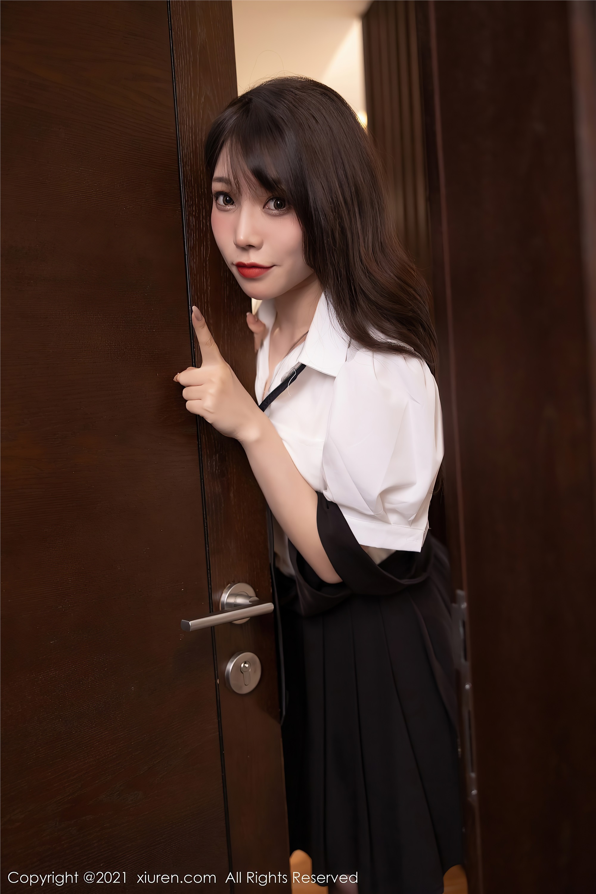 XIUREN秀人网 2021.07.08 No.3643 芝芝Booty